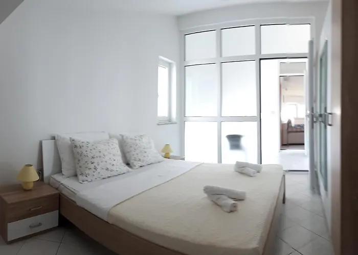 Dana Apartman